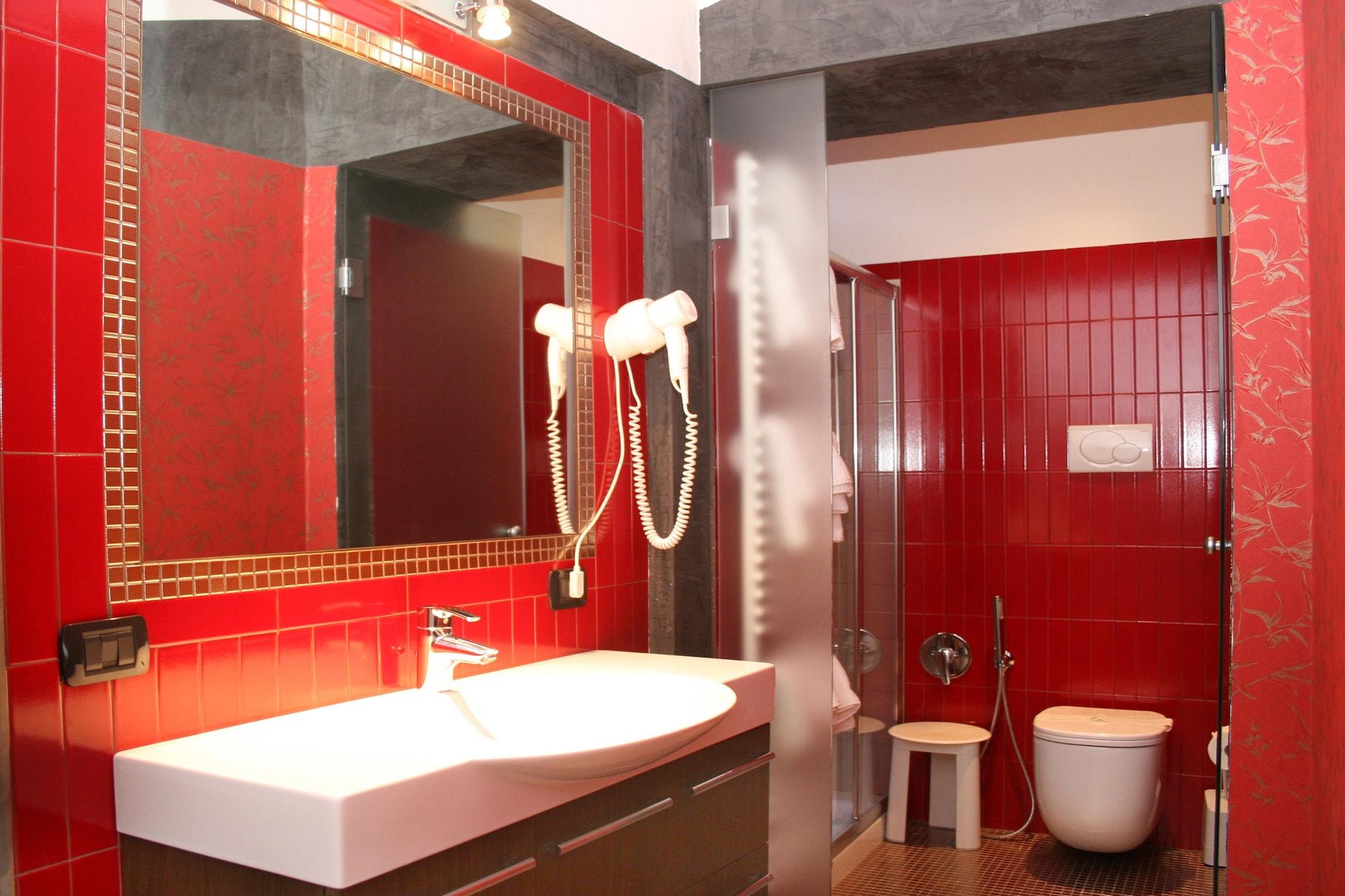 Boutique Scalzi - Adults Only 2*